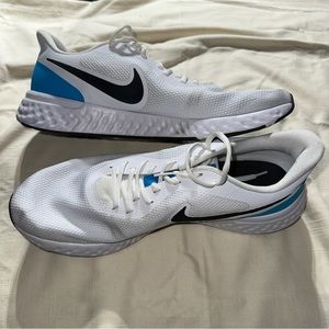 Nike - Revolution Shoes - Size 15 Mens